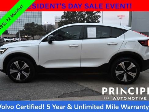 Certified 2023 Volvo C40 Recharge Core w/ Climate Package image 9