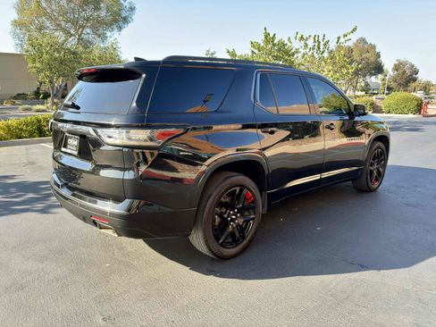 Used 2019 Chevrolet Traverse Premier w/ Redline Edition FWD image 8