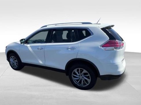 Used 2015 Nissan Rogue SL w/ SL Premium Package AWD/4WD image 10