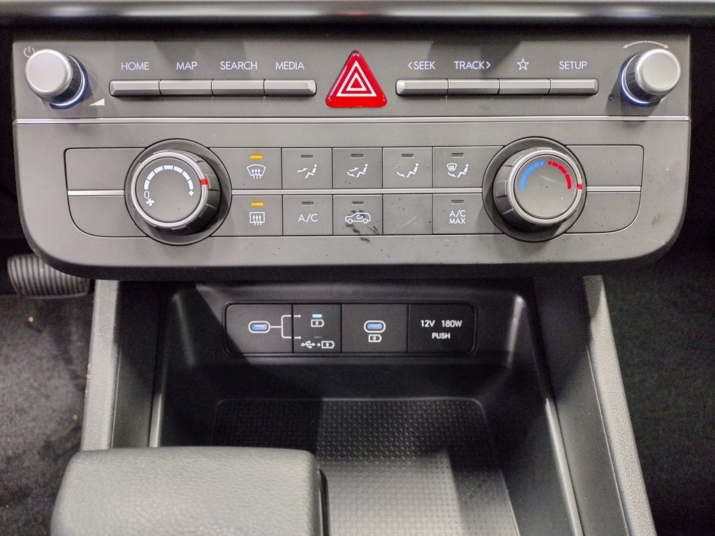 Certified 2026 Hyundai Tucson SE AWD/4WD image 28
