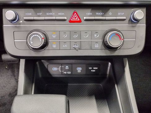 Used 2026 Hyundai Tucson SE AWD/4WD image 28