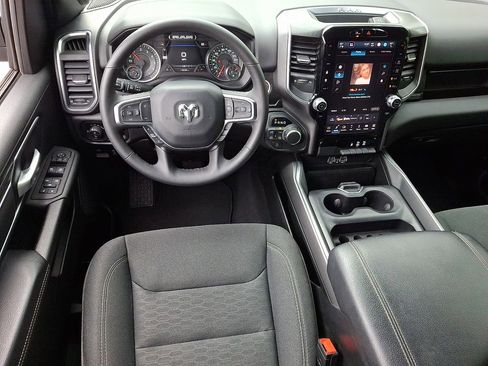 Used 2025 RAM 1500 Big Horn AWD/4WD image 11