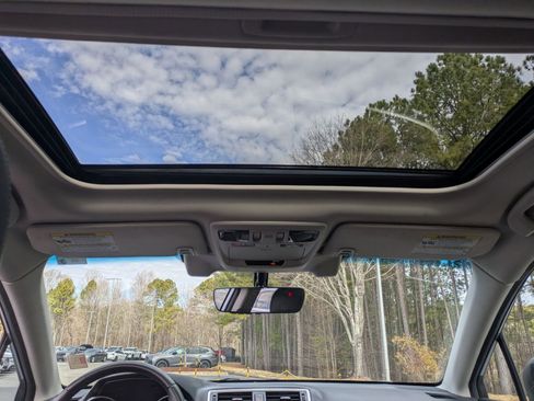 Used 2019 Subaru Outback 2.5i Limited image 23