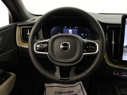 New 2026 Volvo XC60 B5 Plus w/ Protection Package Premier AWD/4WD image 24