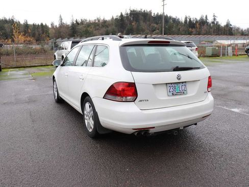 Used 2011 Volkswagen Jetta TDI image 7