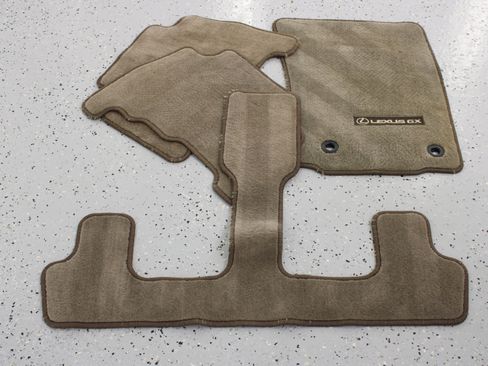 Used 2017 Lexus GX 460 Premium image 87