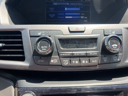 Used 2015 Honda Odyssey EX-L image 14