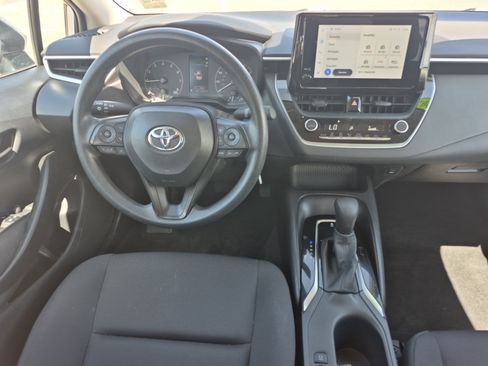 Used 2024 Toyota Corolla LE FWD image 19