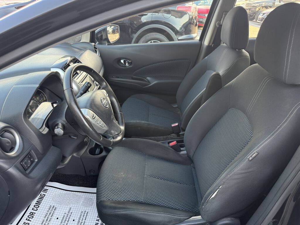Used 2018 Nissan Versa Note SV FWD image 14
