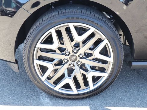 New 2027 Ford Expedition Max Platinum w/ Platinum Ultimate Package AWD/4WD image 13