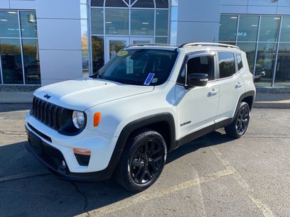 Used 2023 Jeep Renegade Altitude w/ Sun/Sound Group