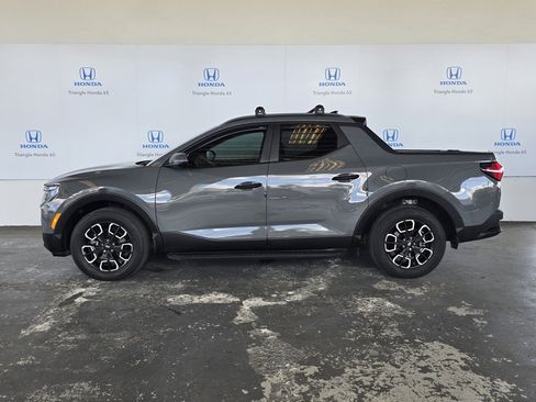 Used 2023 Hyundai Santa Cruz SEL image 3