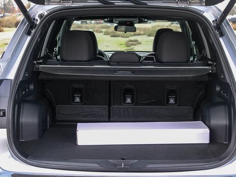 New 2026 Subaru Forester Premium image 25