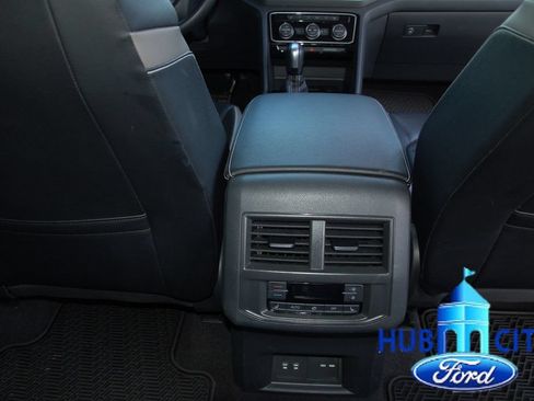Used 2022 Volkswagen Atlas SEL Premium AWD/4WD image 21