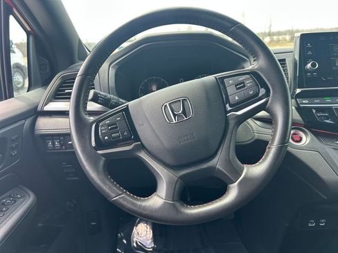 Used 2025 Honda Odyssey Sport-L image 11