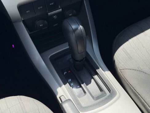 Used 2008 Ford Focus SE FWD image 15
