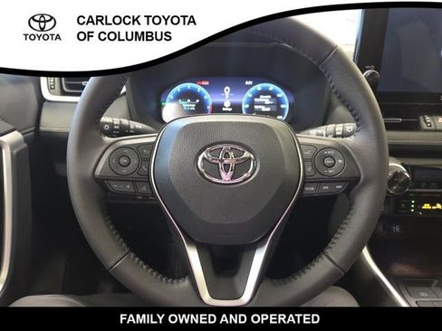 Used 2025 Toyota RAV4 Limited FWD image 23