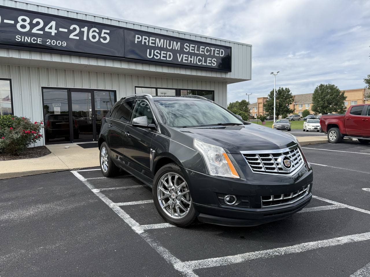 Used 2014 Cadillac SRX Performance w/ Driver Awareness Package FWD image 8