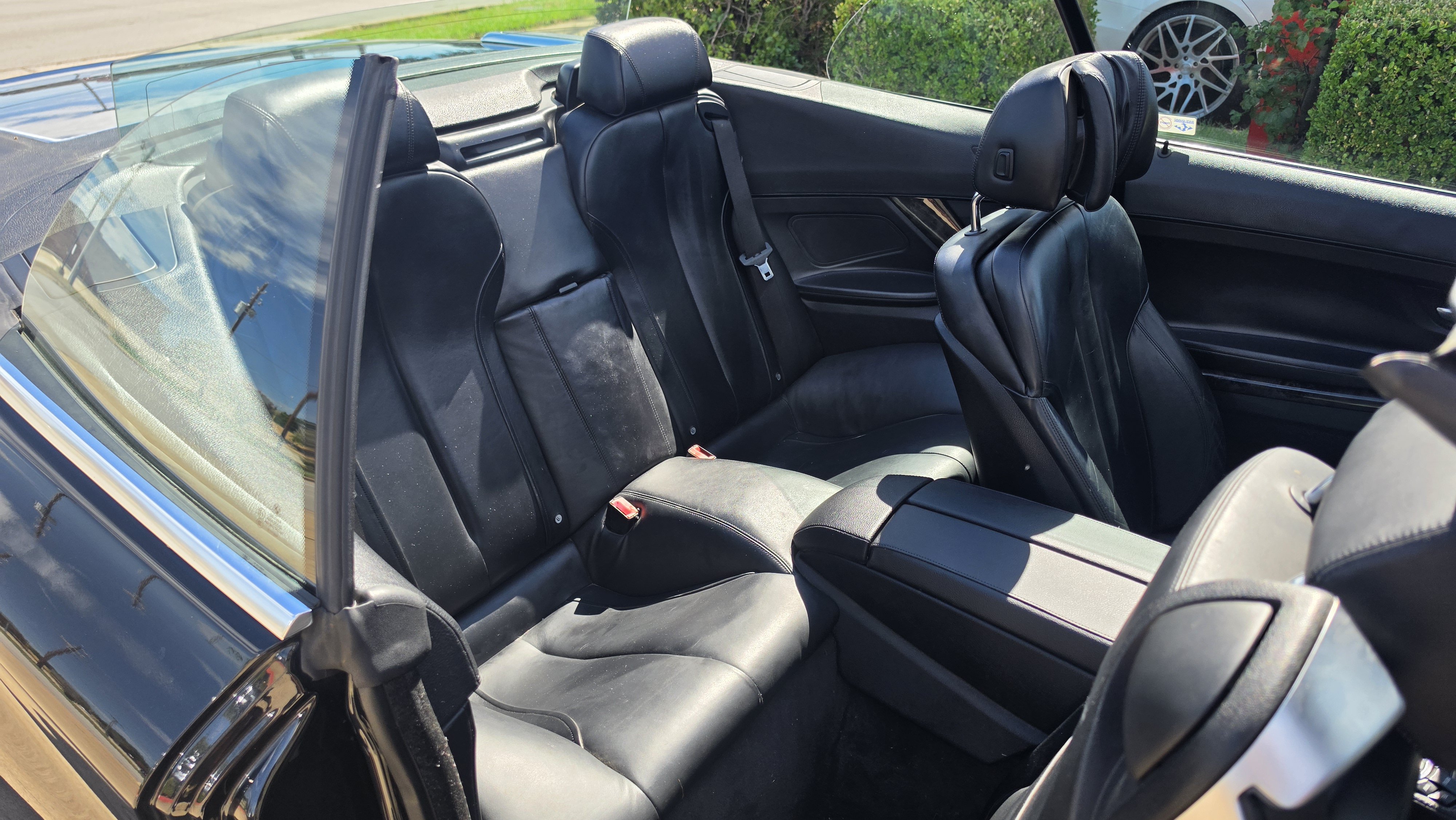 Used 2013 BMW 650i xDrive Convertible AWD/4WD image 25