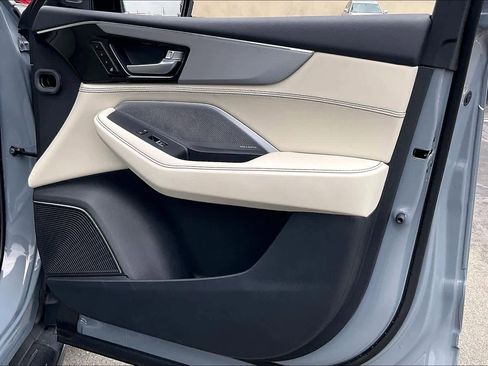 Used 2025 Acura MDX A-Spec image 25