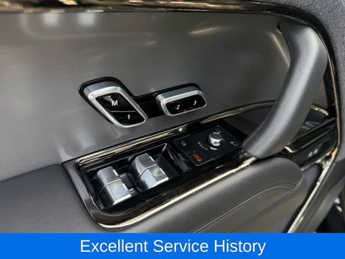 Used 2023 Land Rover Range Rover Sport SE AWD/4WD image 12