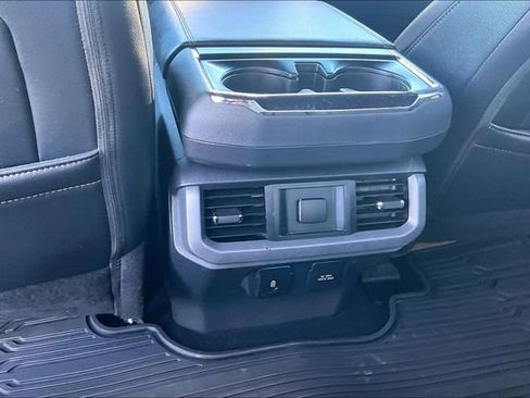 Used 2025 Ford F150 Lariat w/ FX4 Off-Road Package image 20