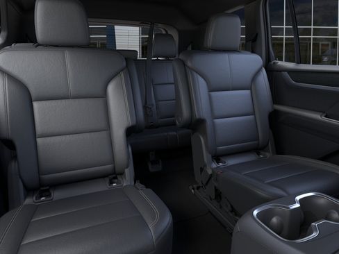 New 2026 GMC Acadia Elevation w/ Elevation Premium Package AWD/4WD image 32