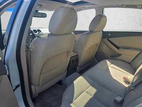 Used 2012 Nissan Altima 3.5 SR w/ Sport Pkg FWD image 22