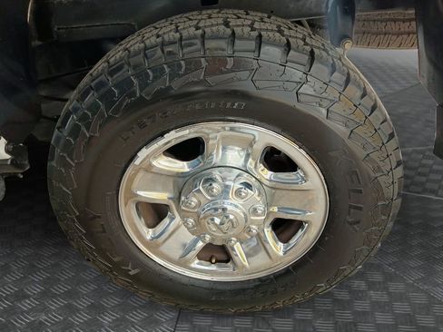 Used 2022 RAM 2500 Tradesman image 23