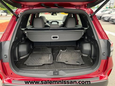 Used 2025 Subaru Forester Premium AWD/4WD image 22