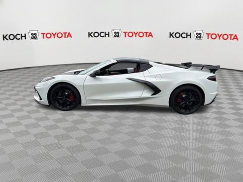 Used 2020 Chevrolet Corvette Stingray Preferred Cpe w/ 2LT Preferred Equipment Group RWD image 4
