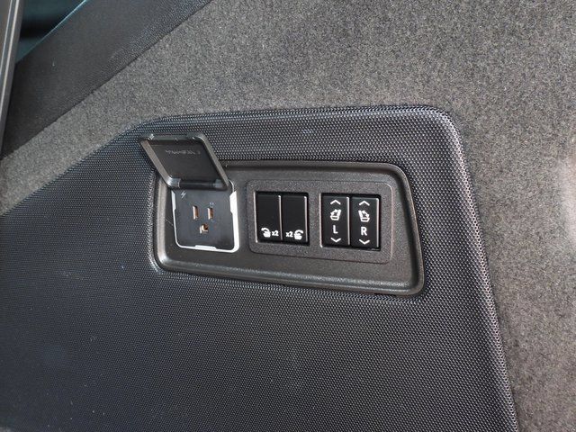Used 2023 Cadillac Escalade V w/ LPO, Floor Liner Package AWD/4WD image 74