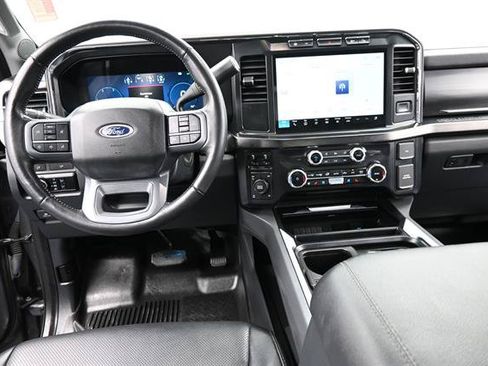 Used 2024 Ford F250 Lariat w/ Sport Appearance Package AWD/4WD image 15