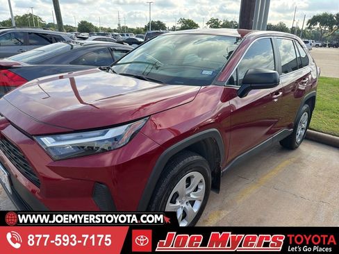 Used 2024 Toyota RAV4 LE FWD image 1