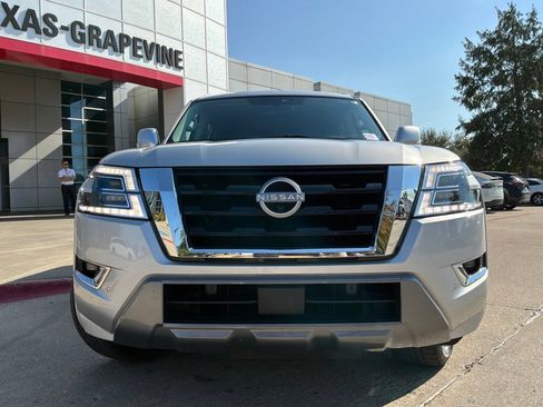 Used 2024 Nissan Armada SL RWD image 3