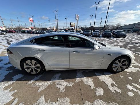 Used 2021 Tesla Model S Long Range Plus image 4
