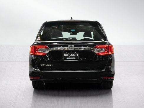 Used 2018 Honda Odyssey EX-L image 4