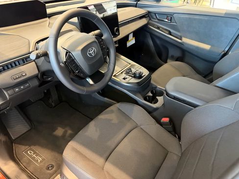 New 2026 Toyota C-HR AWD/4WD image 11