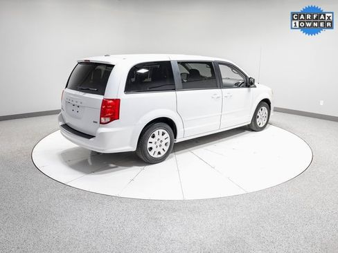 Used 2017 Dodge Grand Caravan SE w/ Power Window Group image 29