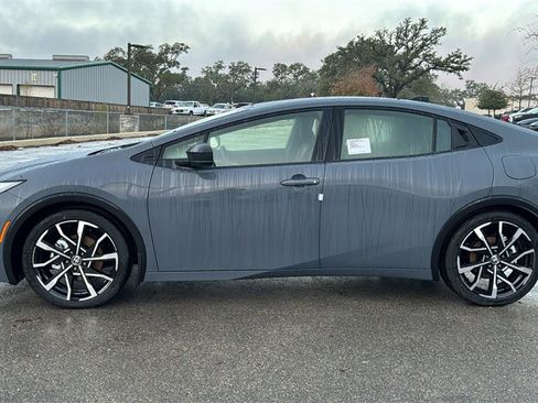 New 2026 Toyota Prius XSE image 4