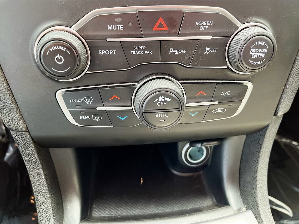Used 2020 Dodge Charger GT AWD/4WD image 15