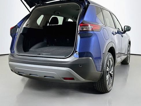 Used 2023 Nissan Rogue SV FWD image 25