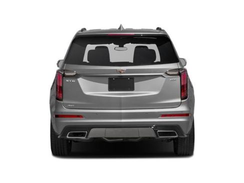 Used 2022 Cadillac XT6 Premium Luxury w/ Technology Package image 5