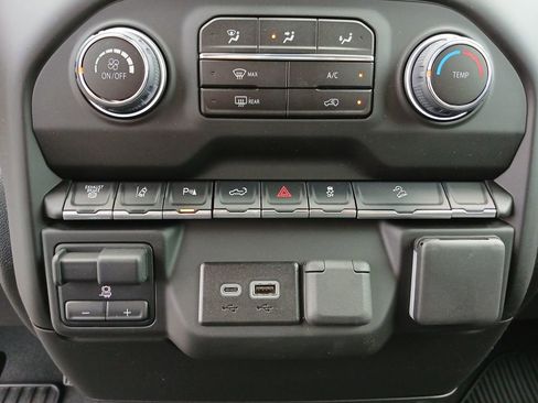 New 2025 Chevrolet Silverado 2500 Custom w/ Custom Value Package image 19