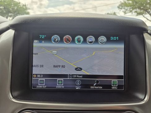 Used 2018 Chevrolet Tahoe LT image 33