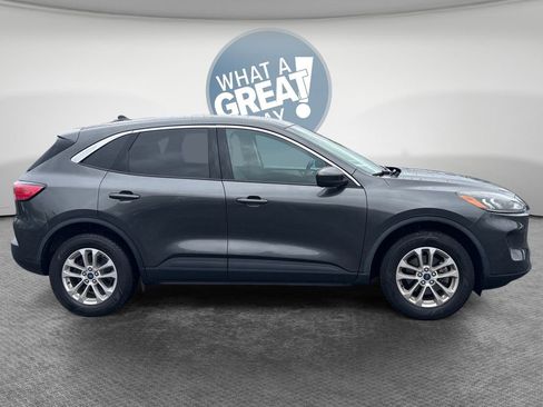 Used 2020 Ford Escape SE AWD/4WD image 2