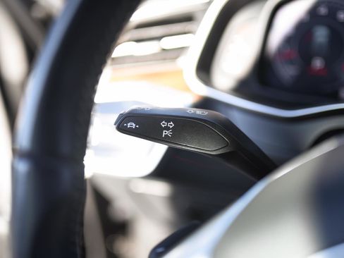 Used 2020 Audi A6 3.0T allroad Premium Plus w/ Audi Side Assist Package image 25