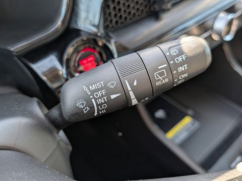 Used 2023 Honda CR-V EX-L image 29