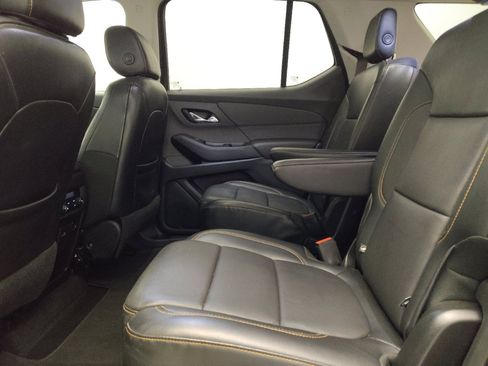 Used 2018 Chevrolet Traverse Premier AWD/4WD image 18