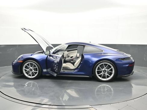 Certified 2026 Porsche 911 GT3 RWD image 26